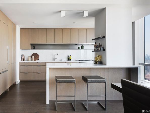 488 Folsom Street 5205, San Francisco CA 94105