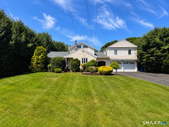 39 Sorghum Road, Shelton CT 06484