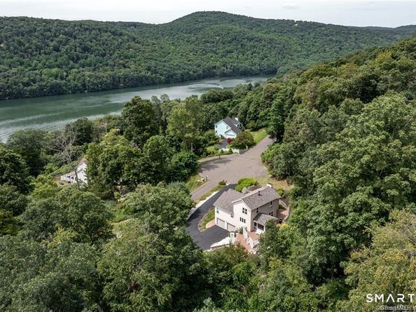 11 Squantz View Drive, New Fairfield CT 06812