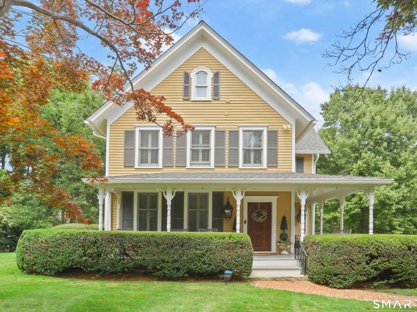 36 Catoonah Street 18, Ridgefield CT 06877