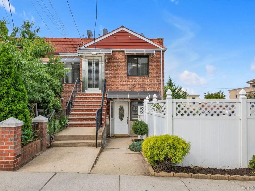 2518 123rd Street, Flushing NY 11354
