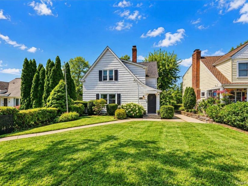 201 Park Drive, Eastchester NY 10709