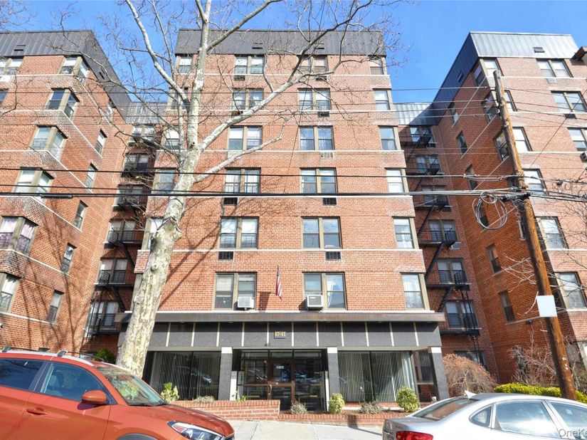 6741 Burns Street 201, Forest Hills NY 11375