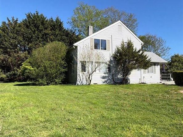 248 County Rd 39, Southampton NY 11968