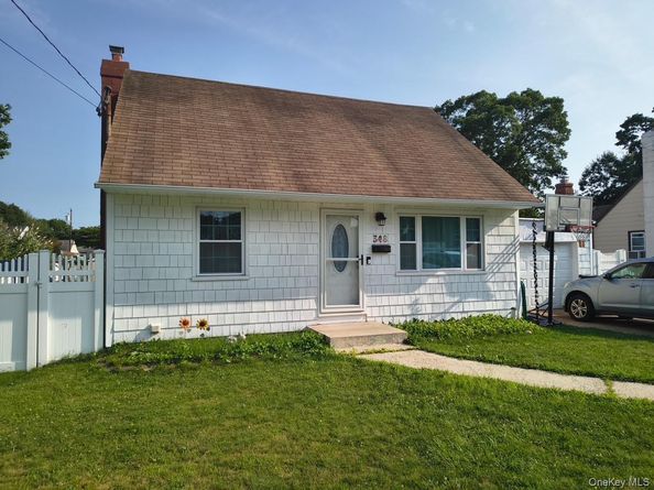 348 Kurzon Road, West Islip NY 11795