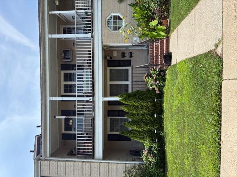 65-50 224 Street B, Oakland Gardens NY 11364