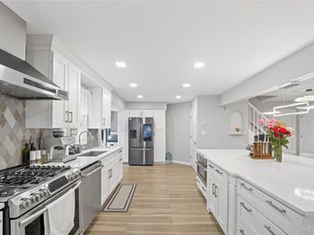 3123 Douglas Drive
