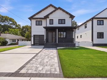 24 Surrey Lane