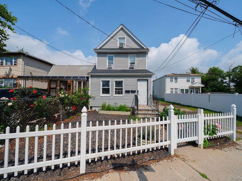15813 Linden Boulevard, Jamaica NY 11434