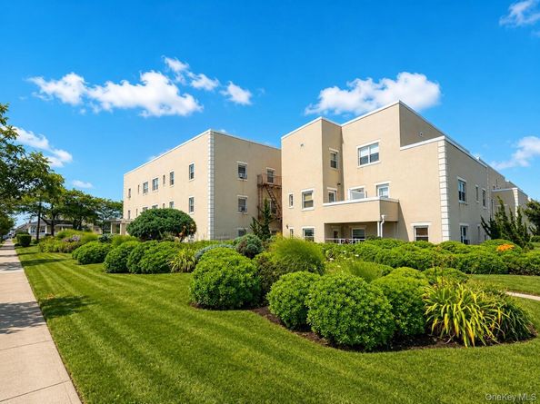 518 Beach 139th Street A6, Belle Harbor NY 11694