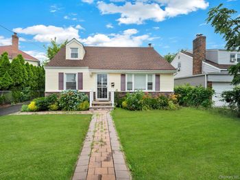 258 Fairview Boulevard