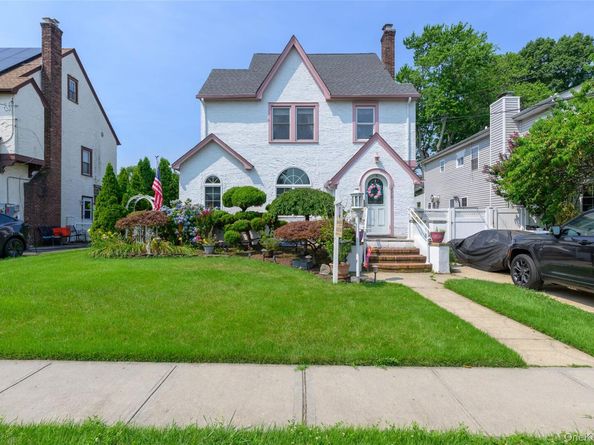 270 Bedell Terrace, West Hempstead NY 11552