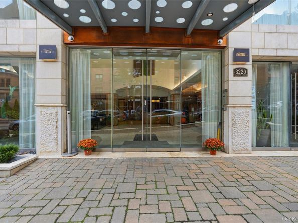3220 Arlington Avenue 9A, Bronx NY 10463