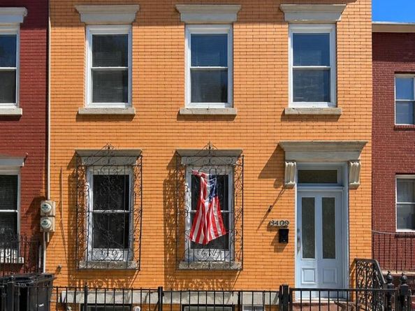 3409 29th Street, Astoria NY 11106