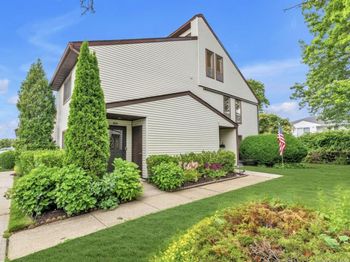 100 Daly Boulevard