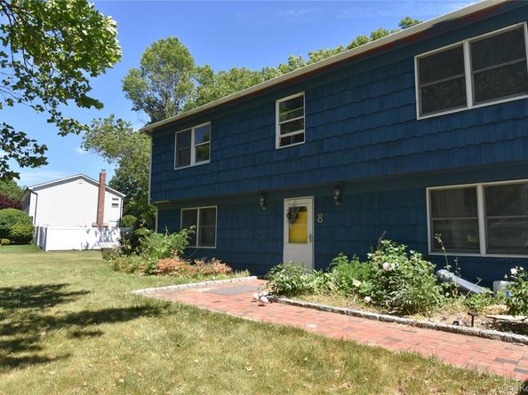 8 Long Meadow Place, Centereach NY 11720