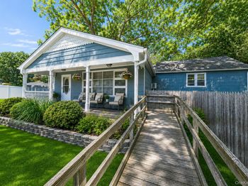 3 Curtis Drive