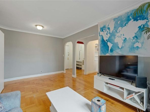 2025 Valentine Avenue 6B, Bronx NY 10457