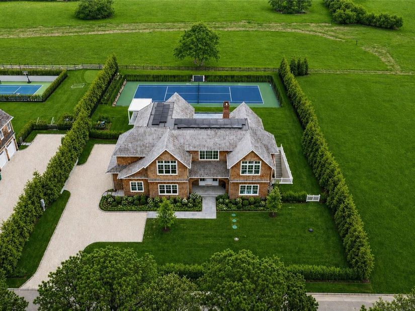460 Edge Of Woods Road, Water Mill NY 11968