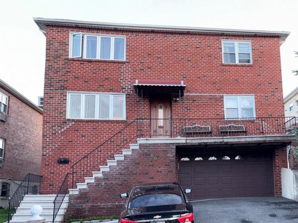 60 Veltri Lane, Yonkers NY 10704
