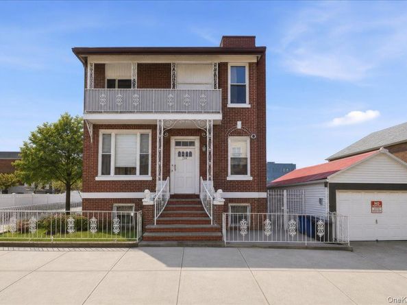 2041 Hobart Avenue, Bronx NY 10461