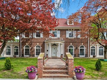 9 Frederick Place