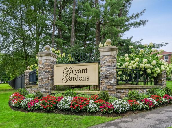 3 Bryant Crescent 1D, White Plains NY 10605