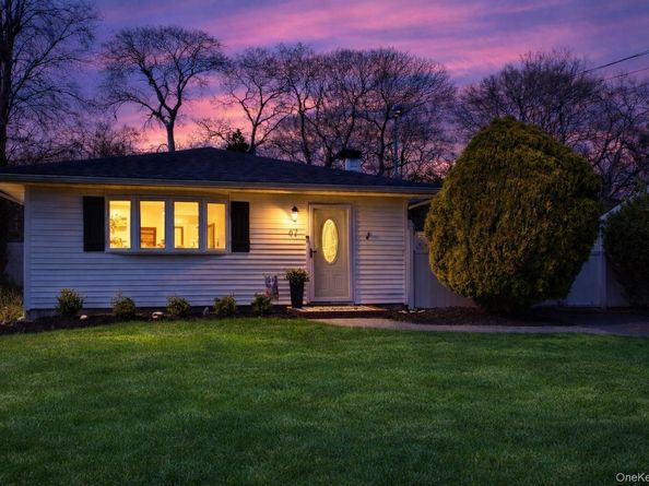 67 Westminster Drive, Shirley NY 11967