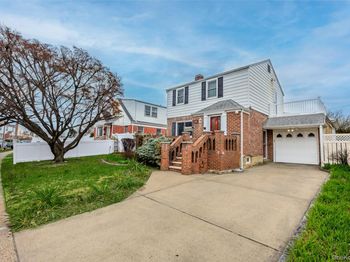 82 Cerenzia Boulevard