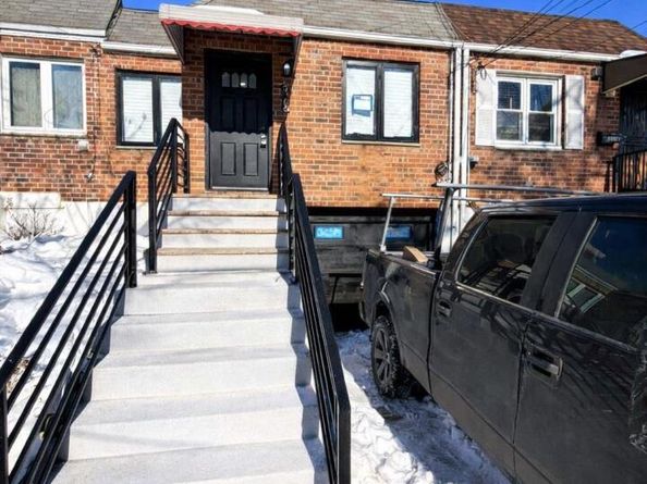 7305 Cook Avenue, Middle Village NY 11379