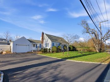 1547 Walt Whitman Road