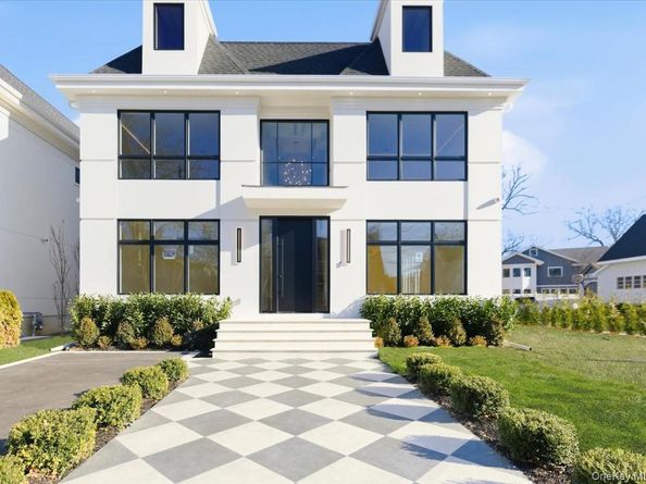 132 Park Street, Woodmere NY 11598