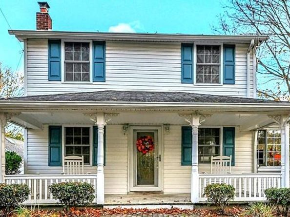 15 Shore Road, Mount Sinai NY 11766