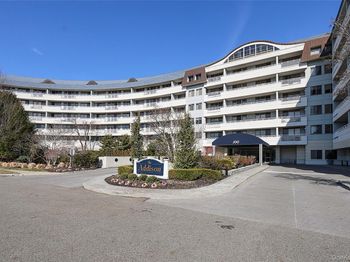 100 Harbor View Drive