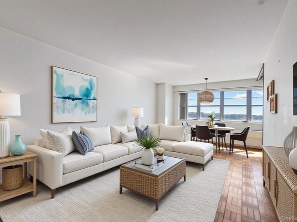 102-30 66th Road 16G, Forest Hills NY 11375