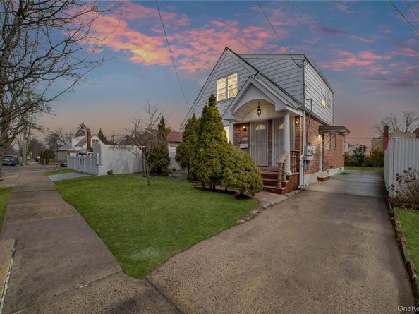 88-05 Winchester Boulevard, Queens Village NY 11427