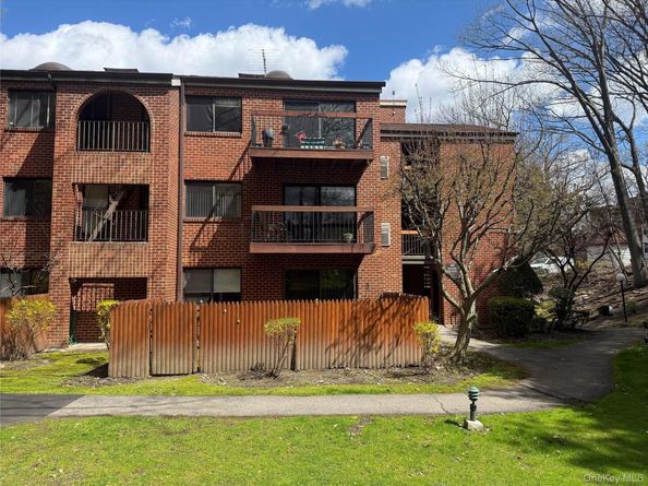 10 Bronxville Glen Drive 1, Bronxville NY 10708
