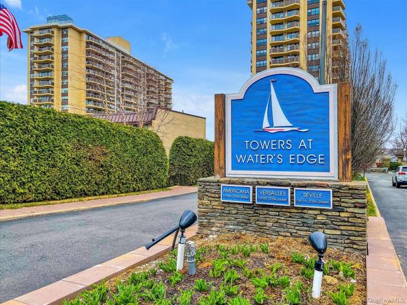 1785 215th Street 17E, Bayside NY 11360