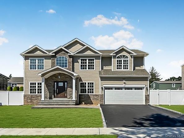 267 N Elm Street, Massapequa NY 11758