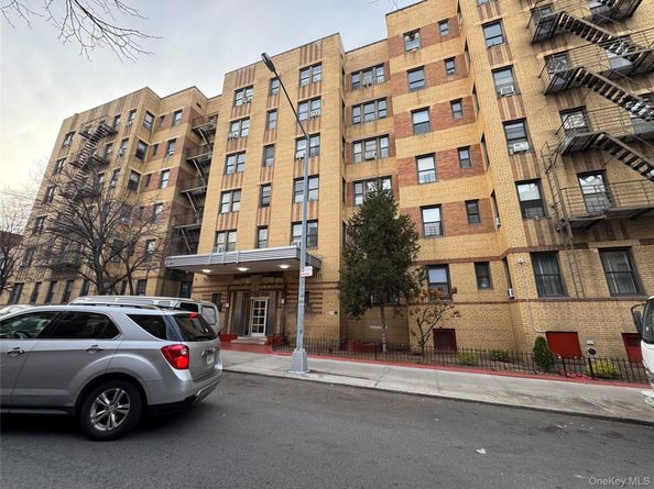 4330 44th Street 3F, Sunnyside NY 11104