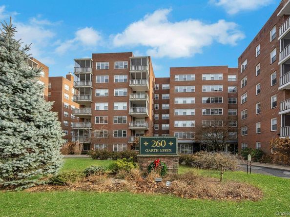 260 Garth Road 4E4, Scarsdale NY 10583