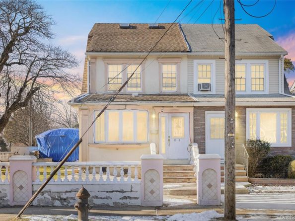 4564 170th Street, Flushing NY 11358