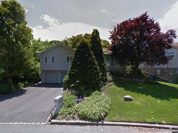 22 Pickwick Hill Drive