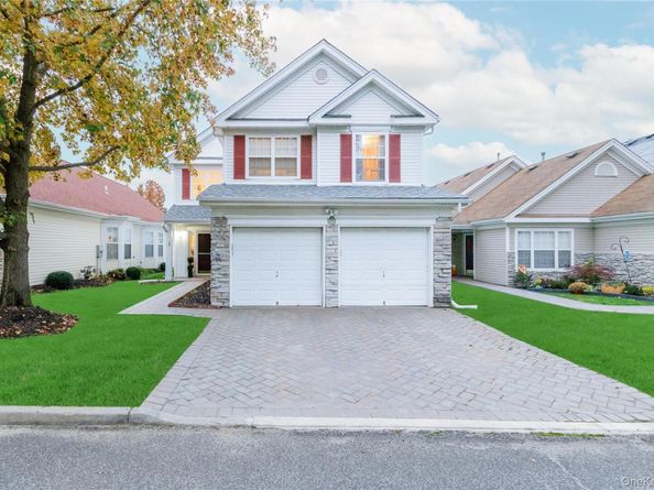 17 Ariel Drive, Middle Island NY 11953