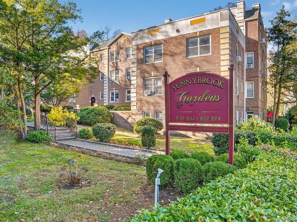 824 Palmer 2D, Bronxville NY 10708