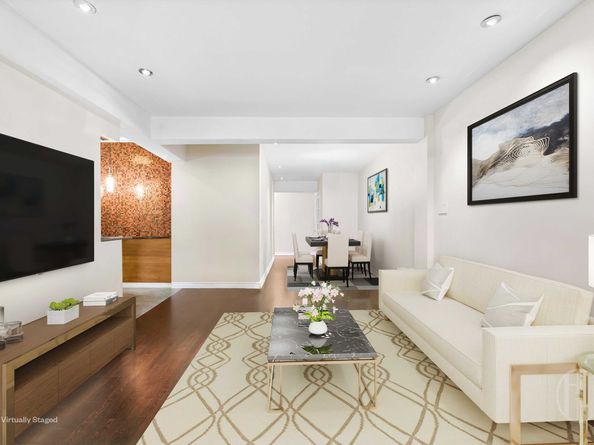 54 East 8th Street 3J, New York NY 10003