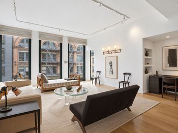 40 Bond Street