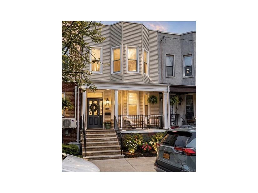 79-23 67th Drive, Queens NY 11379