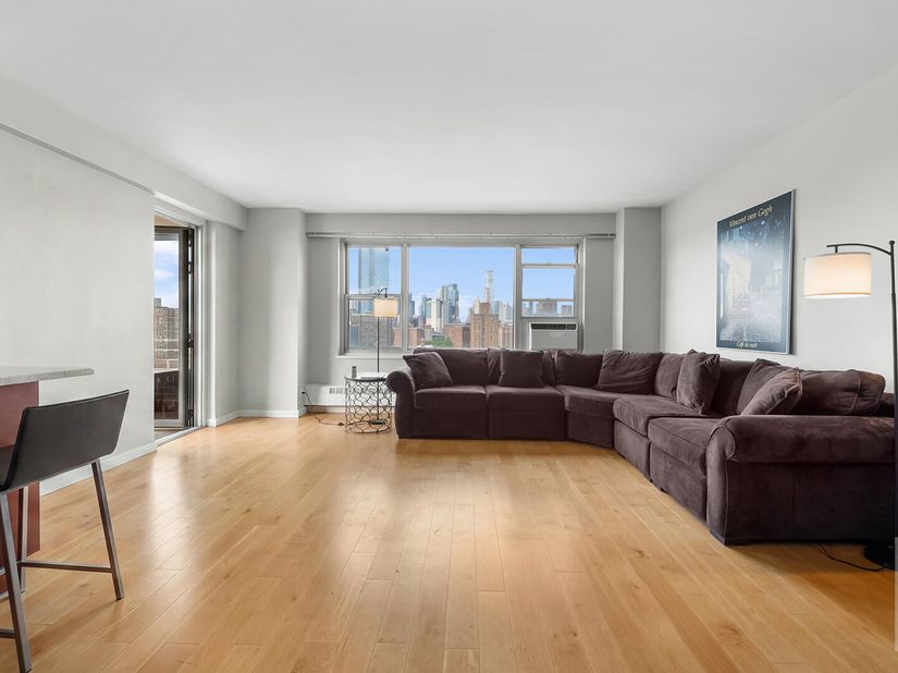 577 Grand Street F1607, New York NY 10002