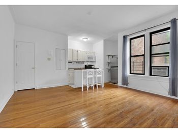 918 East 14th Street